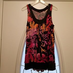 Shirt/dress black w/ warm colors